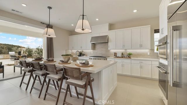 24341 Camino Oceano, Valencia, CA 91354