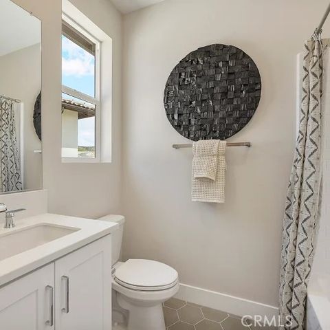 24341 Camino Oceano, Valencia, CA 91354