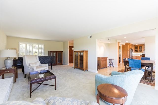 24529 Calvert Street, Woodland Hills, CA 91367