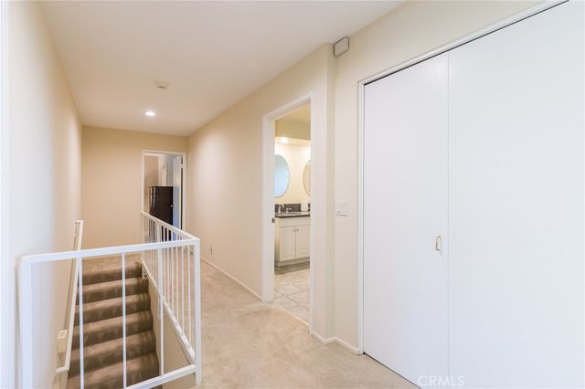 24529 Calvert Street, Woodland Hills, CA 91367