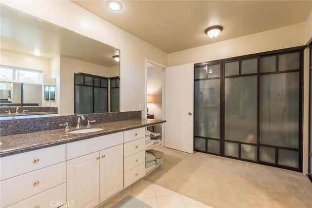 24529 Calvert Street, Woodland Hills, CA 91367