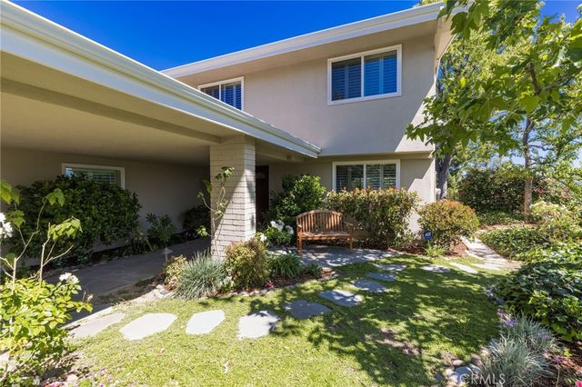 24529 Calvert Street, Woodland Hills, CA 91367