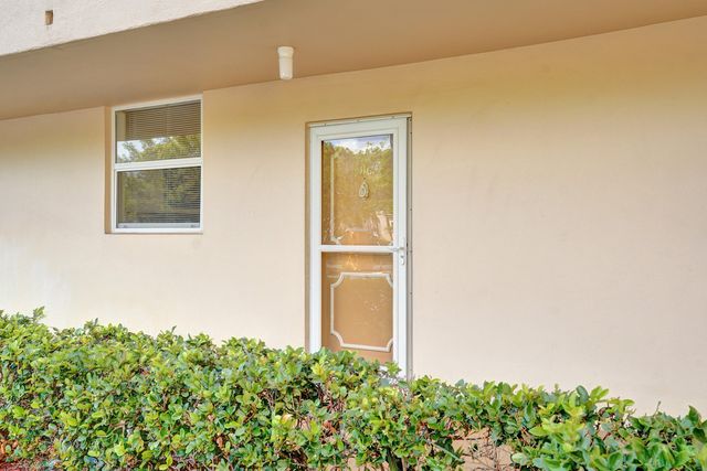 6461 NW 2nd Avenue Five, Boca Raton, FL 33487