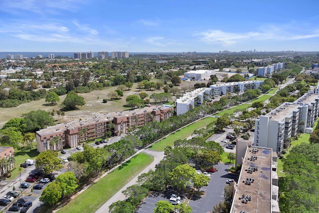 6461 NW 2nd Avenue Five, Boca Raton, FL 33487