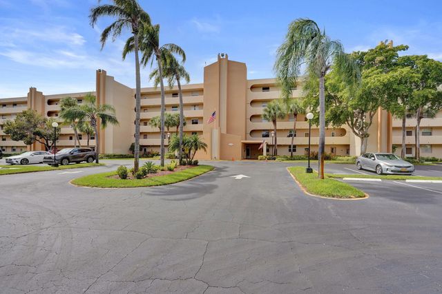 6461 NW 2nd Avenue Five, Boca Raton, FL 33487