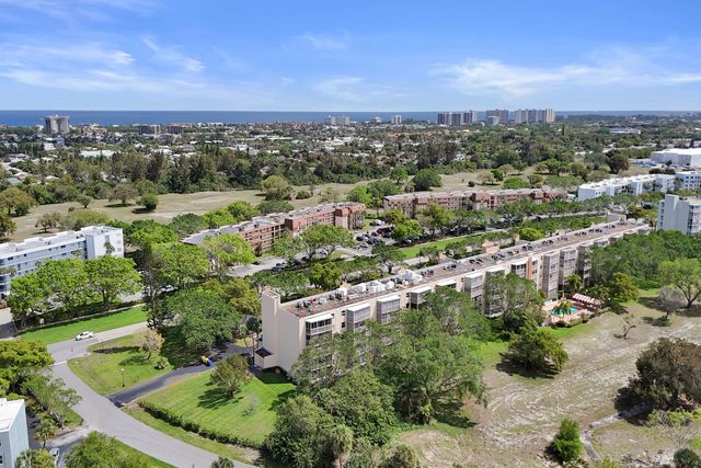 6461 NW 2nd Avenue Five, Boca Raton, FL 33487