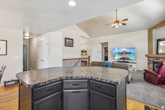 2070 N 225 E, North Ogden, UT 84414