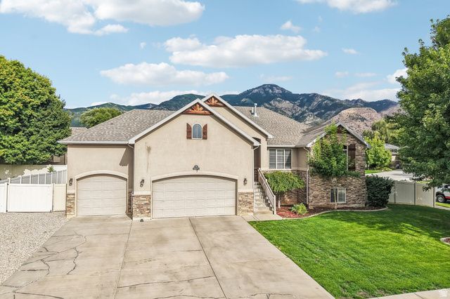 2070 N 225 E, North Ogden, UT 84414