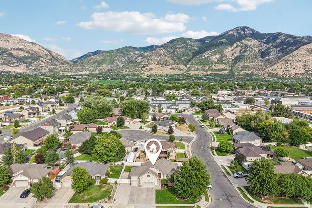 2070 N 225 E, North Ogden, UT 84414