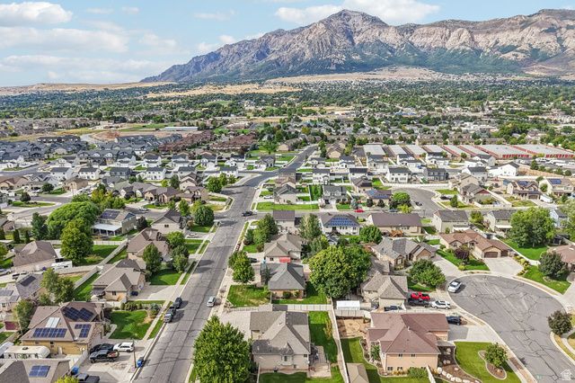 2070 N 225 E, North Ogden, UT 84414