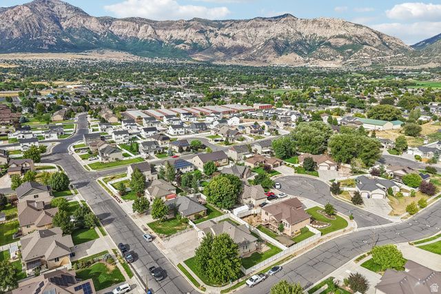 2070 N 225 E, North Ogden, UT 84414