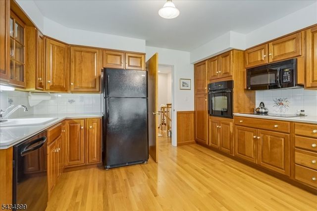 1110 Minisink Way, Westfield Town, NJ 07090