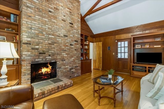 1110 Minisink Way, Westfield Town, NJ 07090