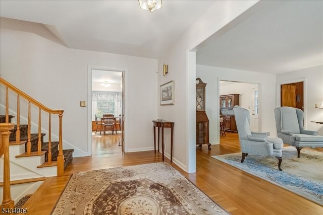1110 Minisink Way, Westfield Town, NJ 07090