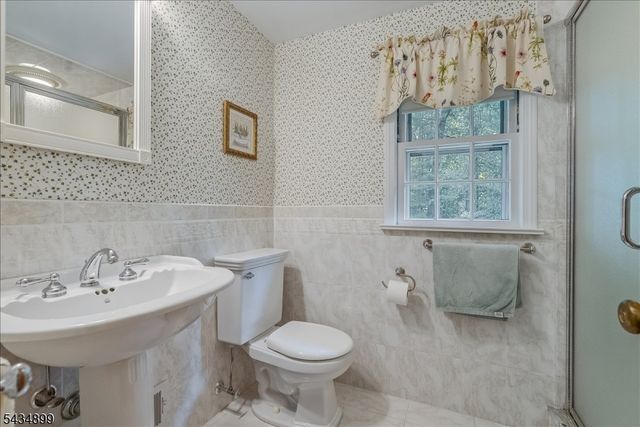 1110 Minisink Way, Westfield Town, NJ 07090