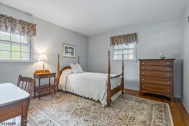1110 Minisink Way, Westfield Town, NJ 07090