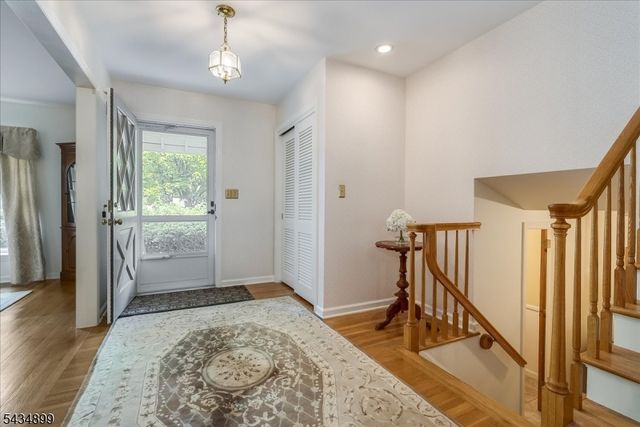 1110 Minisink Way, Westfield Town, NJ 07090