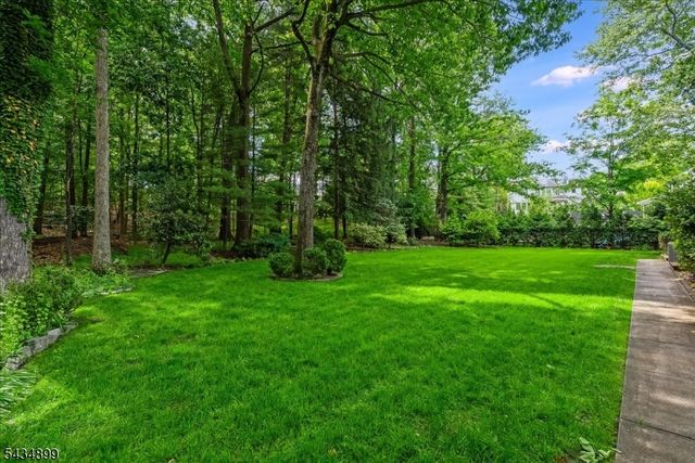 1110 Minisink Way, Westfield Town, NJ 07090