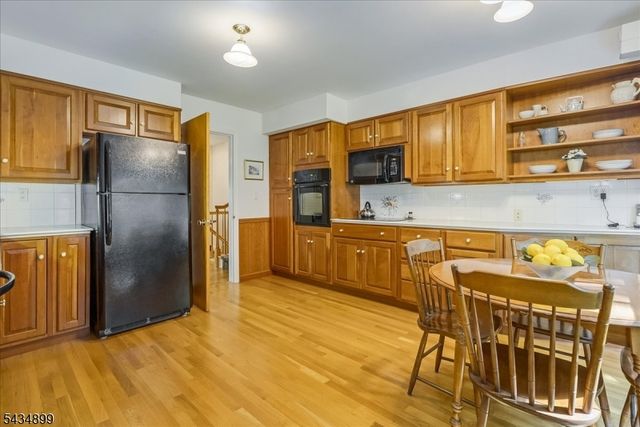 1110 Minisink Way, Westfield Town, NJ 07090
