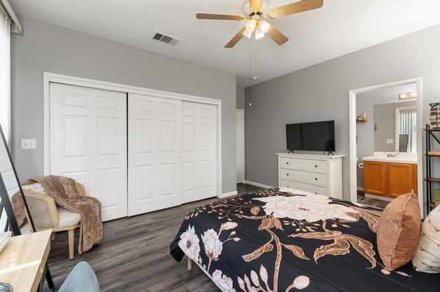 711 N Sacramento Street, Tulare, CA 93274