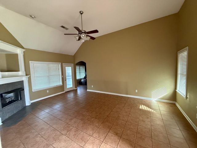 4563 TULIP CREEK DR, Unincorporated, TN 38135