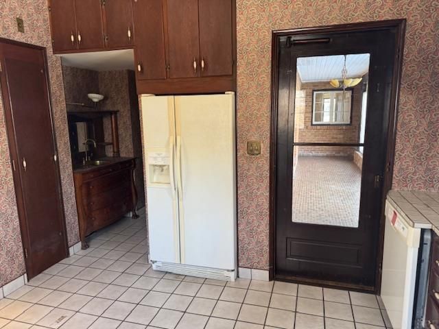 301 Riverside Drive, Charles City, IA 50616