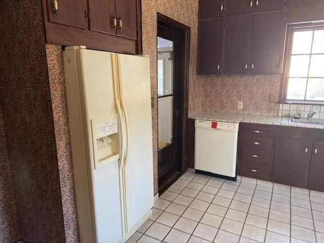 301 Riverside Drive, Charles City, IA 50616