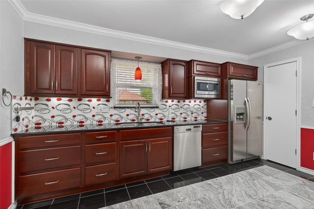 500 Birch Lane, Richardson, TX 75081