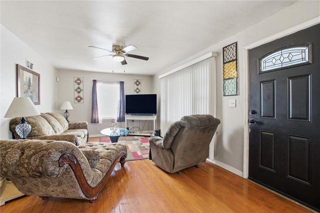 6745 Cleveland Avenue, Kansas City, MO 64132