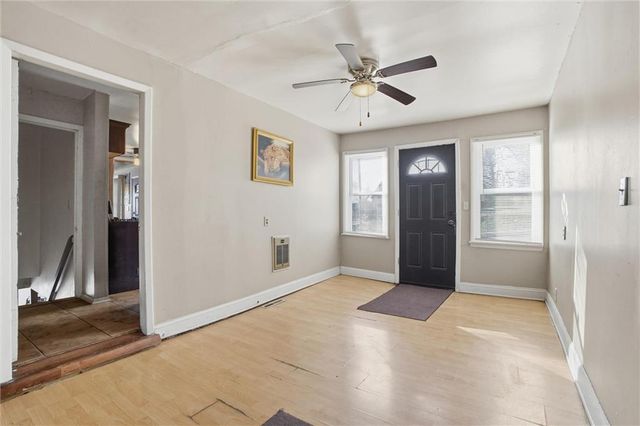 6745 Cleveland Avenue, Kansas City, MO 64132