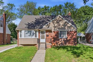 23221 Oneida Street, Oak Park, MI 48237