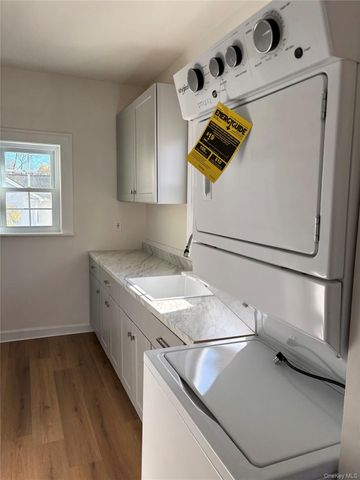 166 Lake Avenue 2nd Floor, Tuckahoe, NY 10707