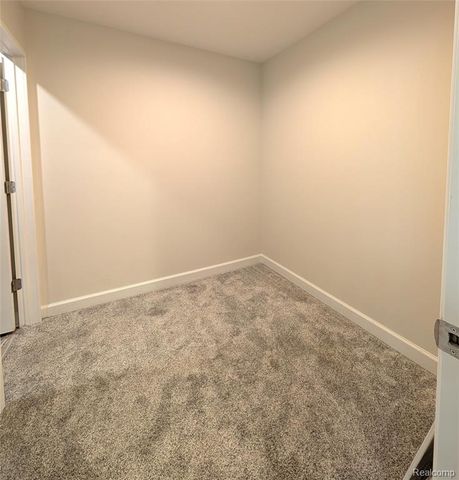 19780 Mahon Street, Southfield, MI 48075