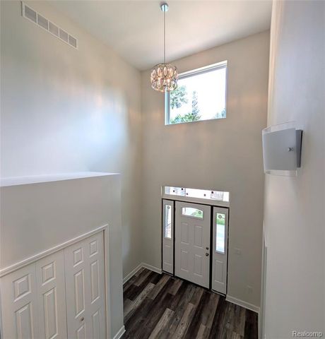 19780 Mahon Street, Southfield, MI 48075