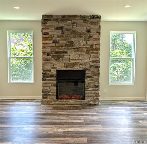 19780 Mahon Street, Southfield, MI 48075