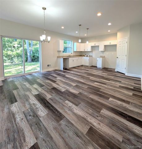 19780 Mahon Street, Southfield, MI 48075