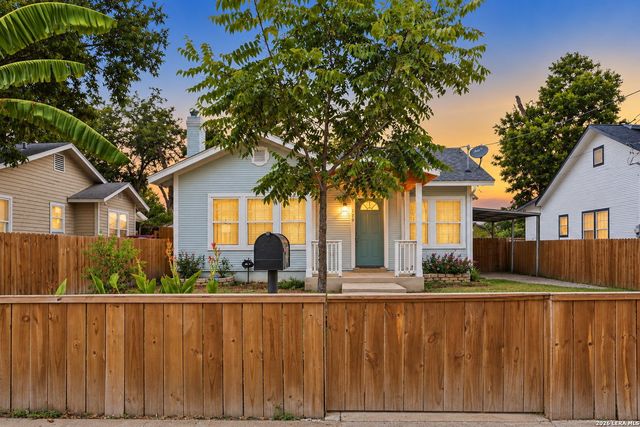 129 Jeffrey, San Antonio, TX 78201