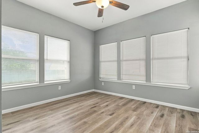 129 Jeffrey, San Antonio, TX 78201