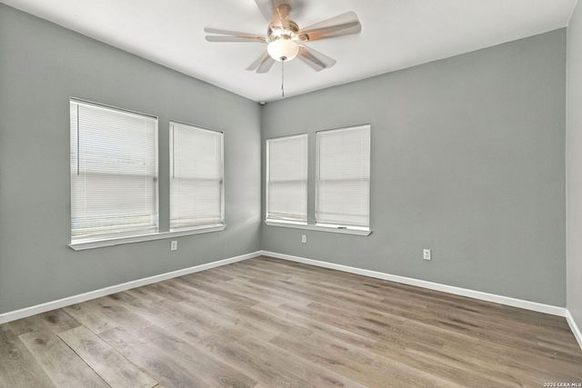 129 Jeffrey, San Antonio, TX 78201