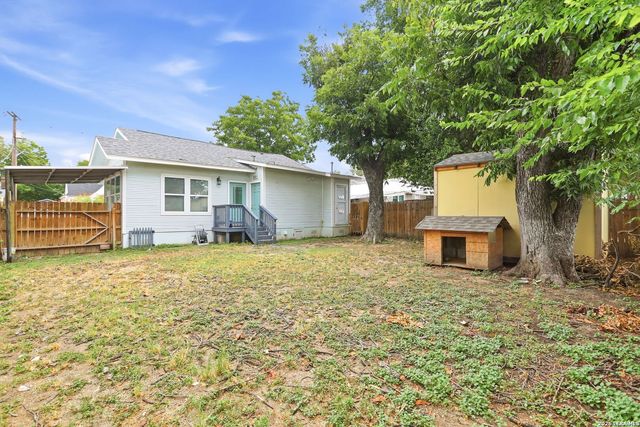 129 Jeffrey, San Antonio, TX 78201