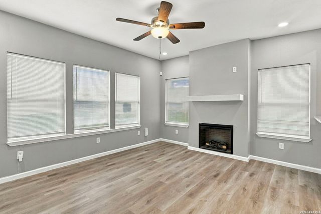 129 Jeffrey, San Antonio, TX 78201
