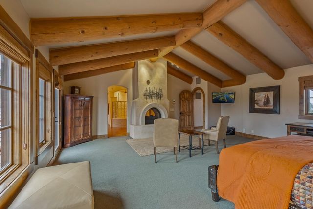 23087 Watercourse Way, Bend, OR 97701