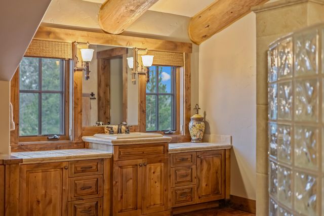 23087 Watercourse Way, Bend, OR 97701