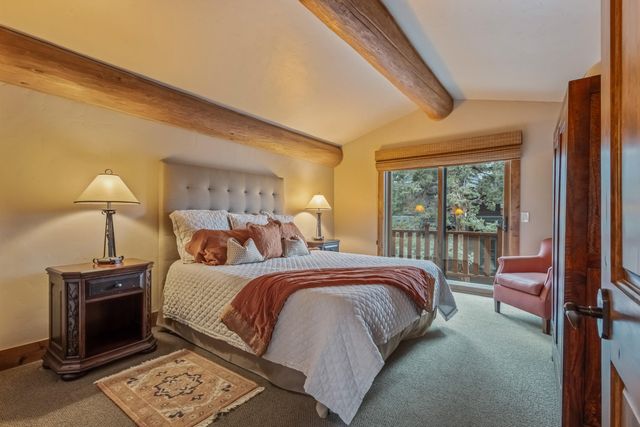 23087 Watercourse Way, Bend, OR 97701