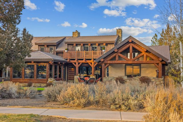 23087 Watercourse Way, Bend, OR 97701