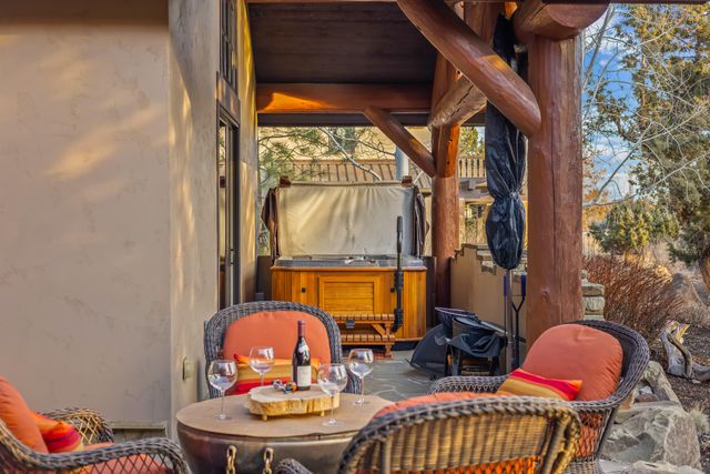 23087 Watercourse Way, Bend, OR 97701