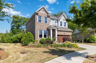 1124 Greenbridge Drive, Matthews, NC 28105