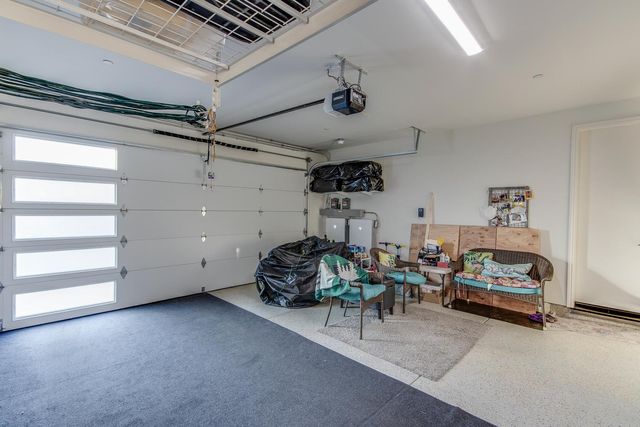 2037 N Rogers Lane, Clovis, CA 93619