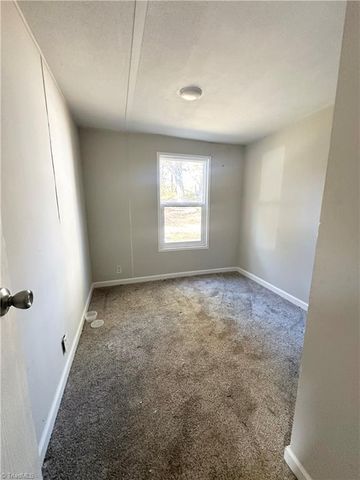 2260 Ethan Springs Road, Asheboro, NC 27205