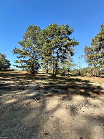 2260 Ethan Springs Road, Asheboro, NC 27205